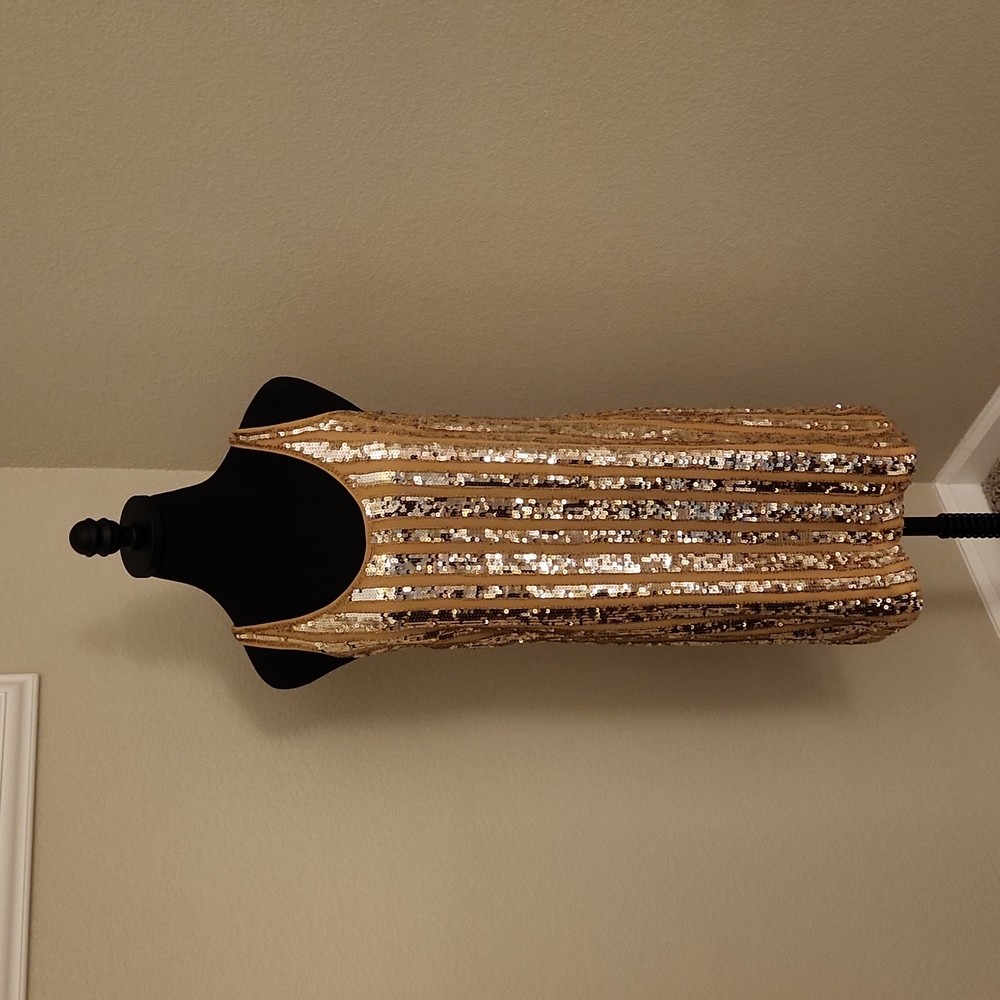 INC | Be Bold Gold Silk Sequin Sleeveless Lined Side Zip Shift Dress in Size 4